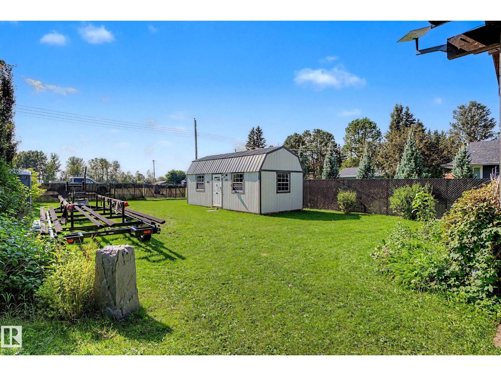 624 LAKESHORE DR DR E - Image 51