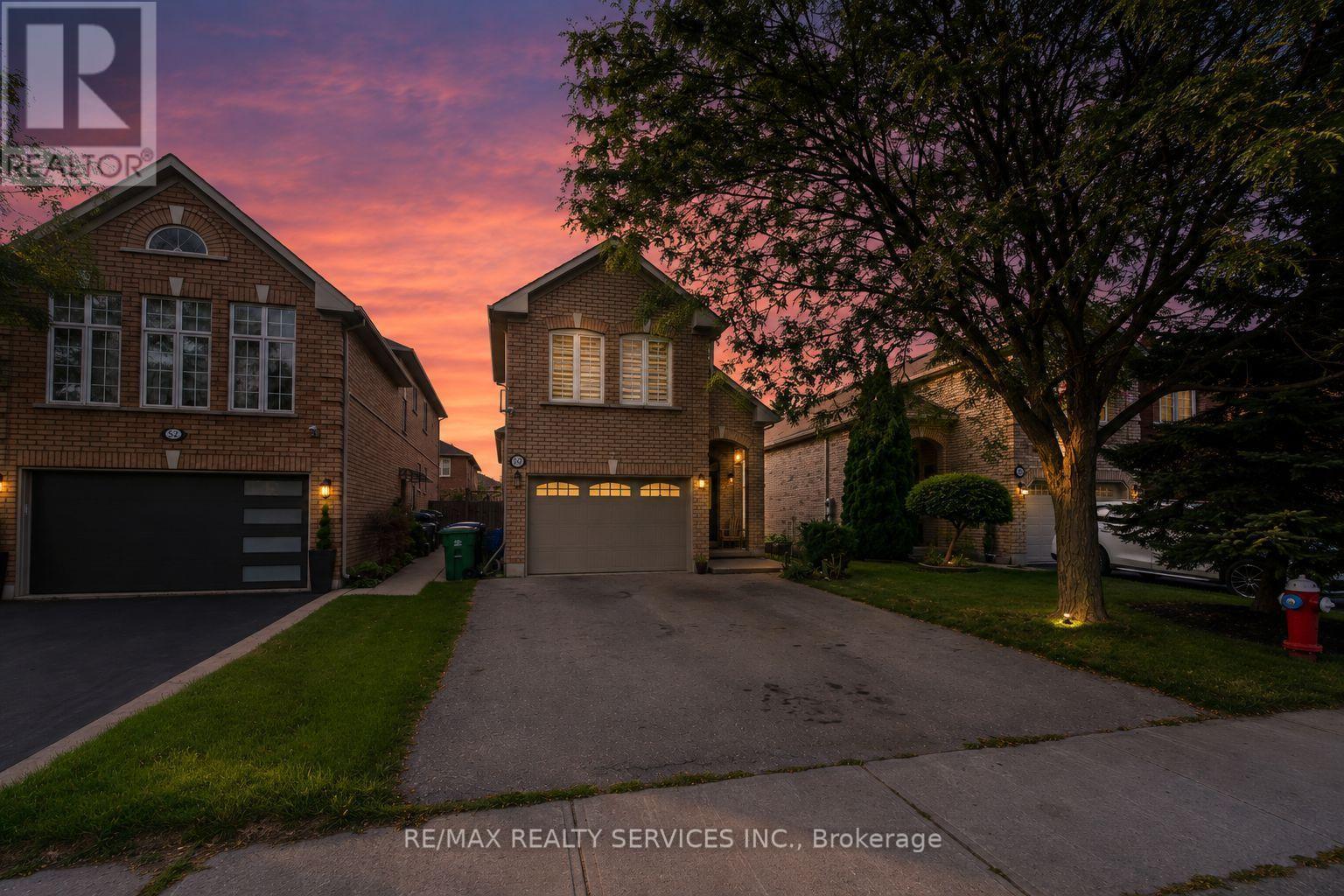 50 SUNNY GLEN CRESCENT - 1