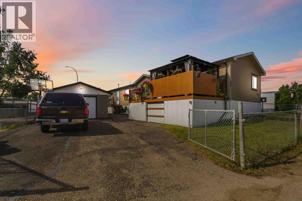 Property for sale at 185 Grey Crescent
