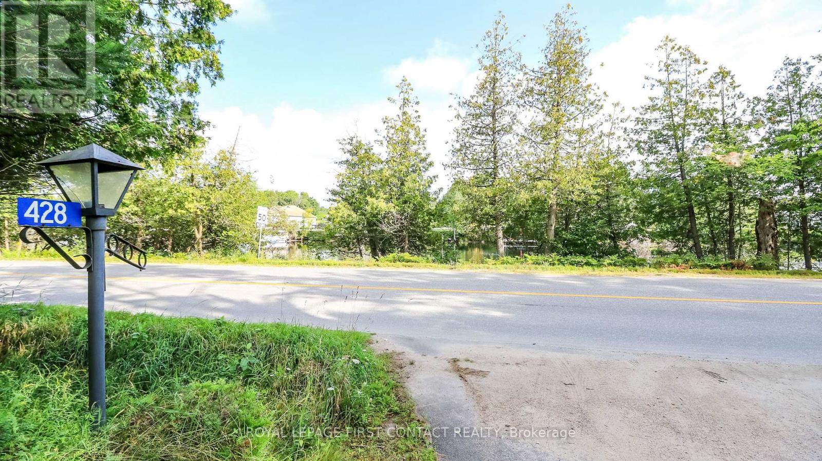 428 BEAUMONT DRIVE - Image 4