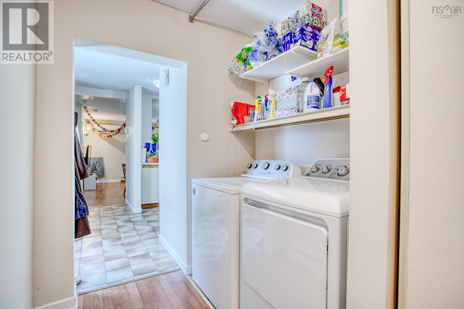 Property 30 of 38 of 1741 Chestnut Street