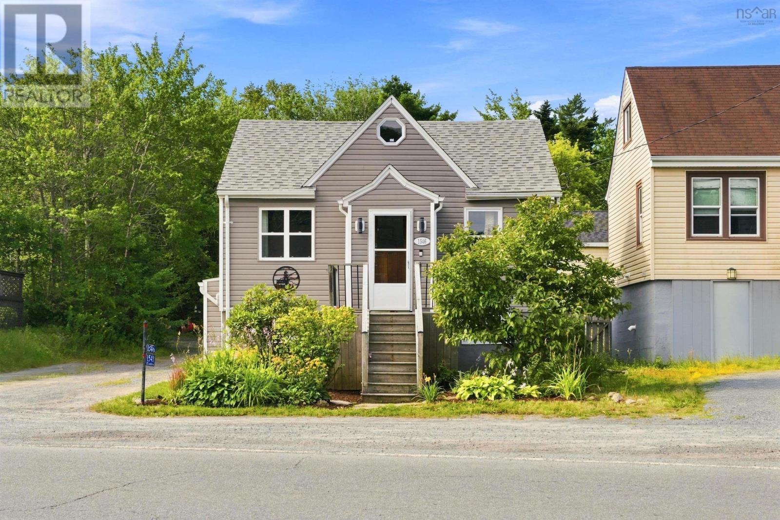 1546 St Margarets Bay Road - 2