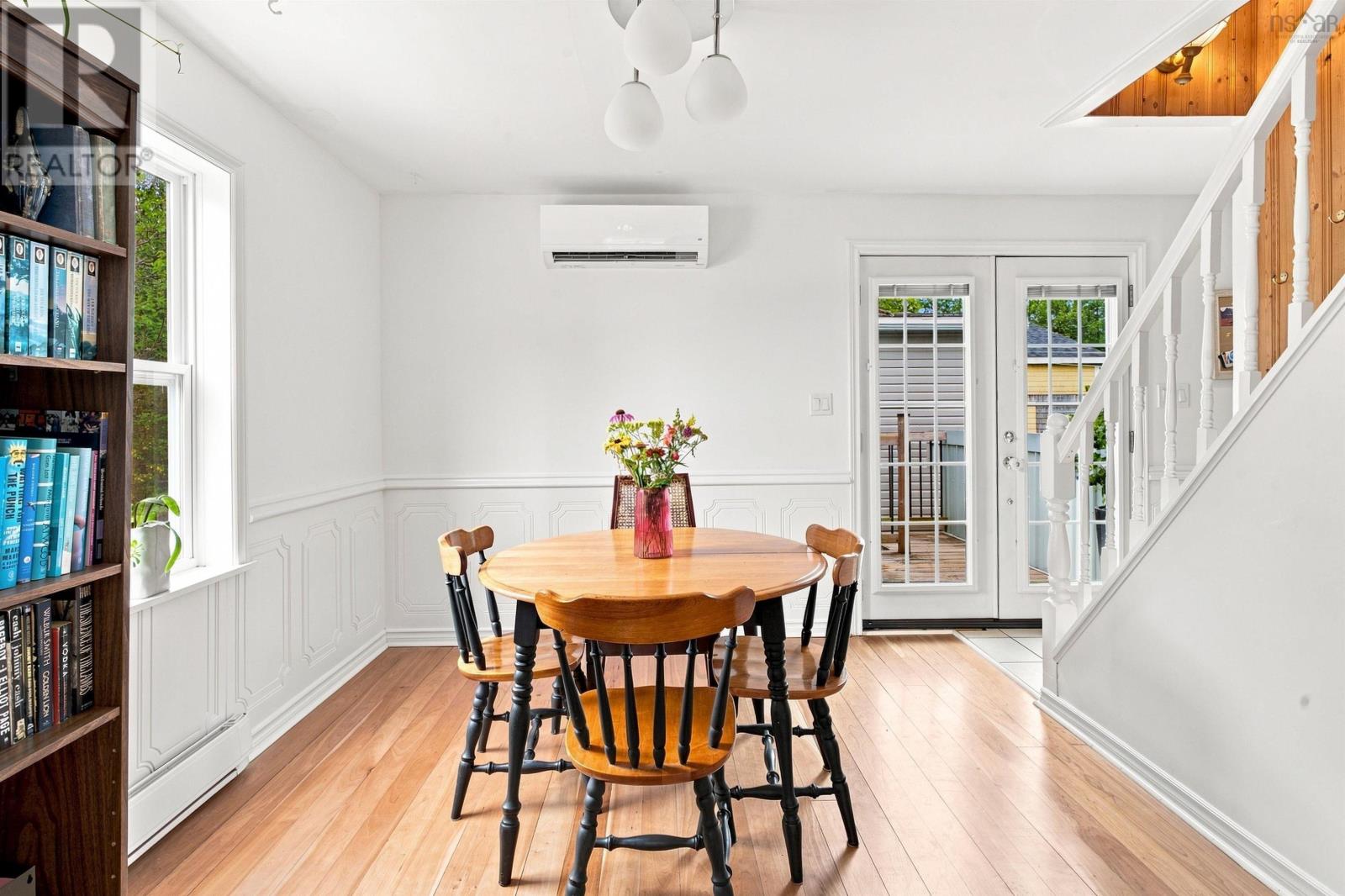 1546 St Margarets Bay Road - 10