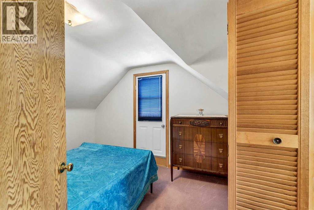 353 3 Street SW - Image 20