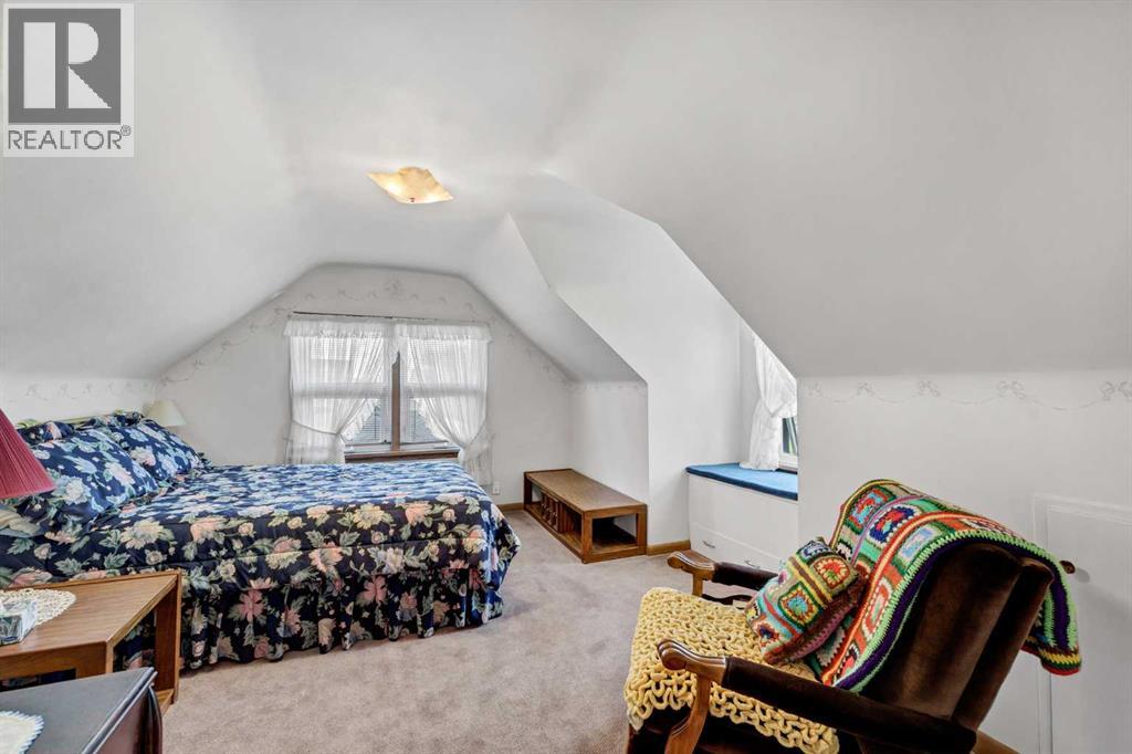 353 3 Street SW - Image 24