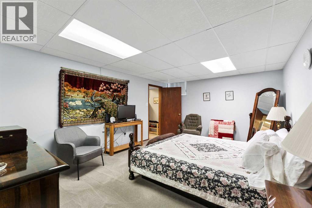 353 3 Street SW - Image 31