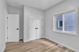 Dining room - 918 Mclean Avenue, Selkirk, MB R1A4P8 Photo 8