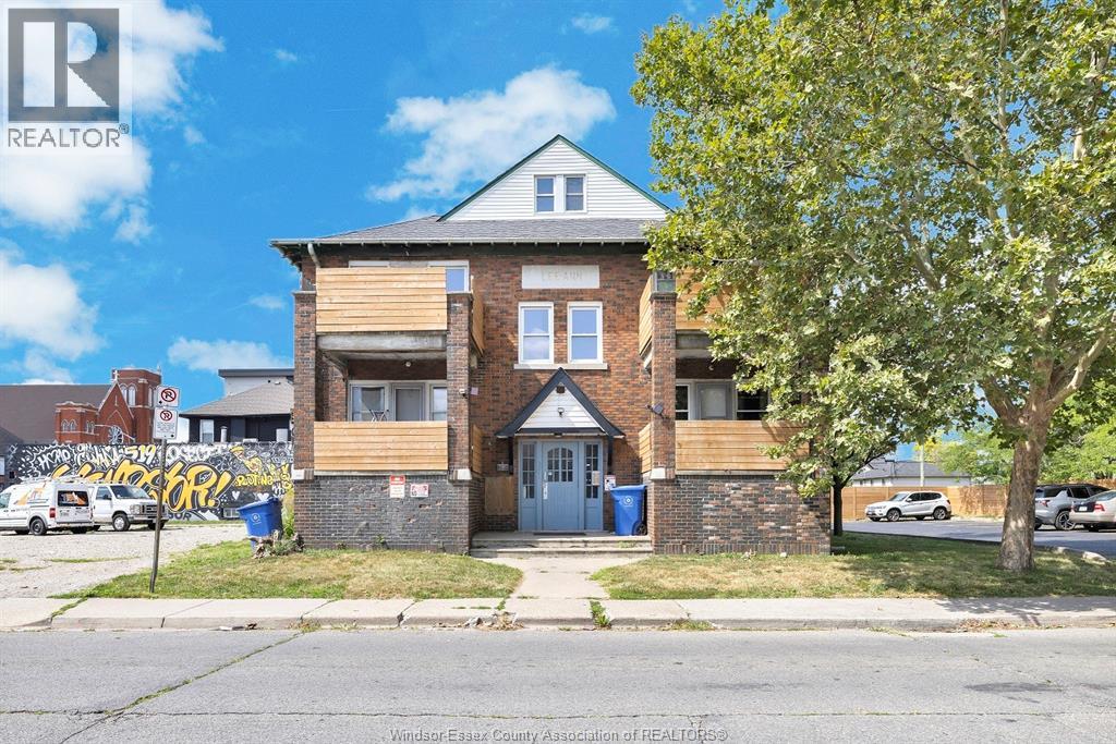561 PARENT AVENUE - 2