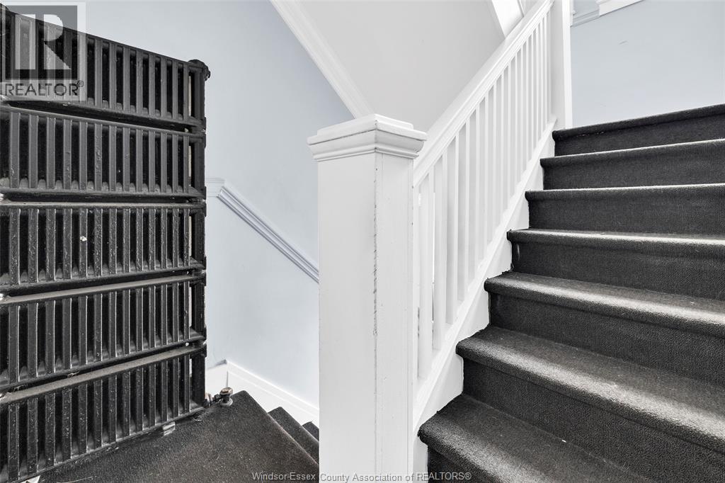 561 PARENT AVENUE - 13