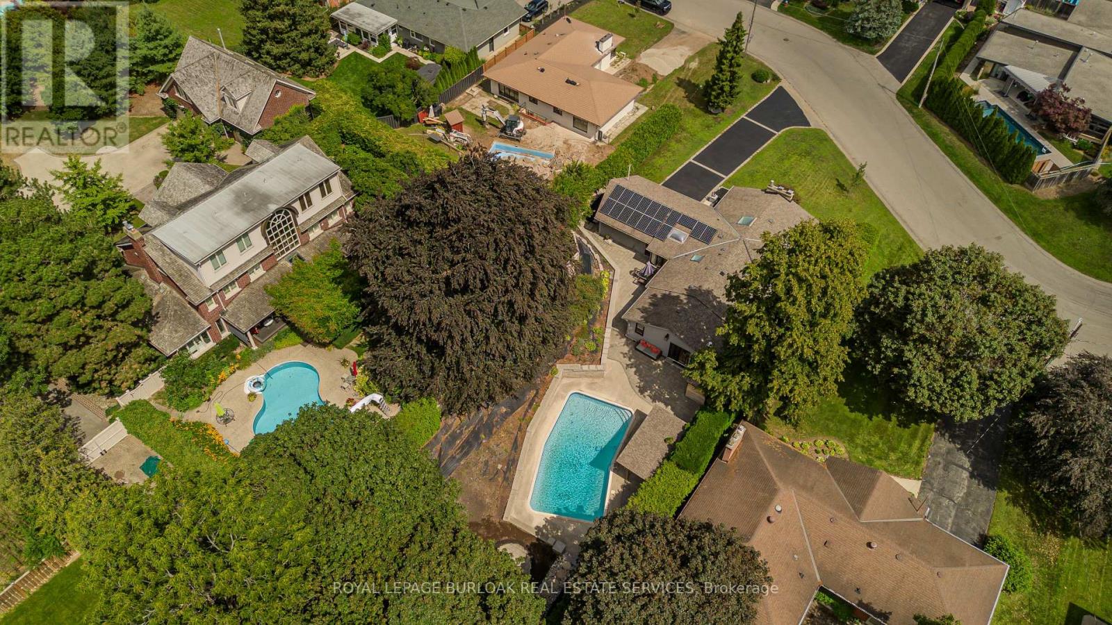 892 NORTH SHORE BOULEVARD W - Image 39