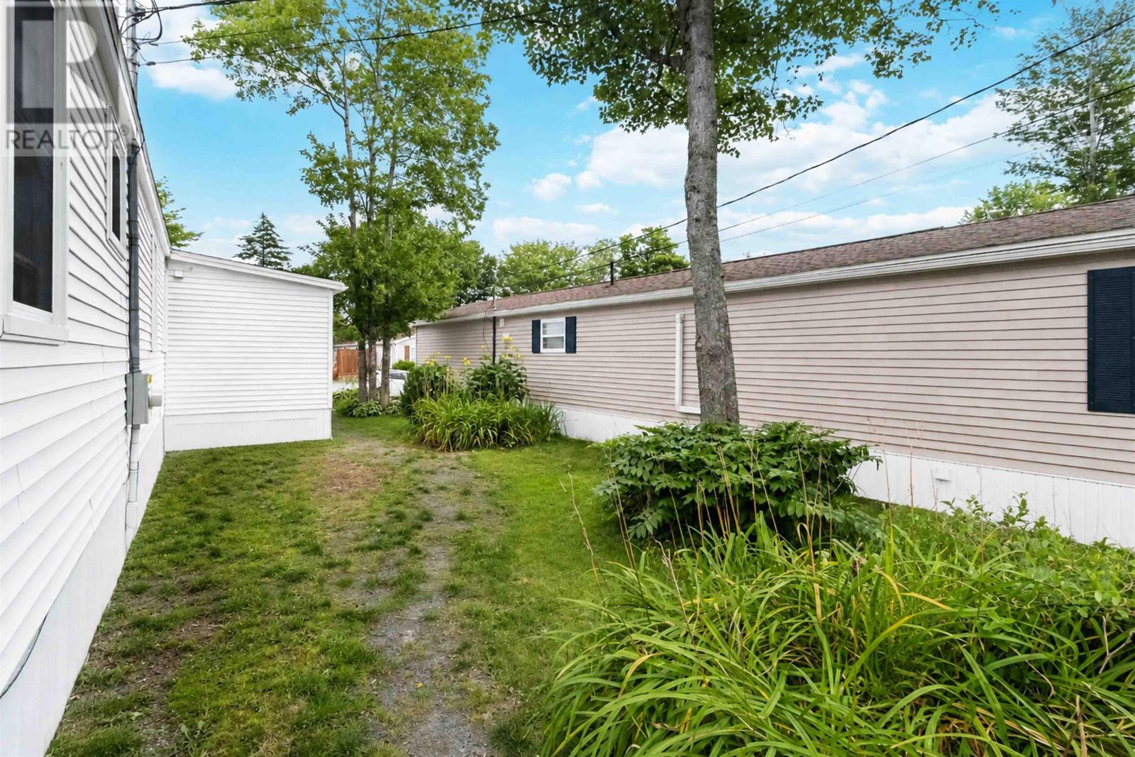 Property 27 of 27 of 25 Third Street