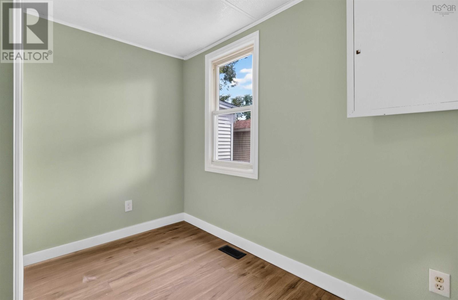 25 Third Street - 19