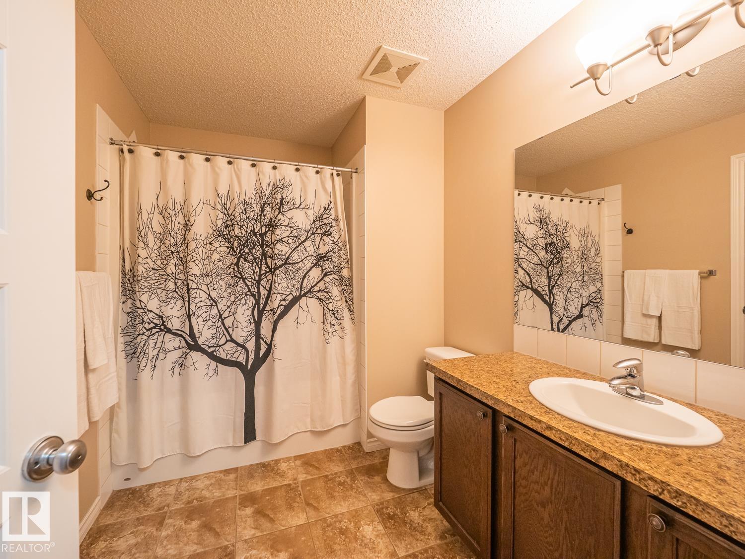 3233 21A AV NW - 34