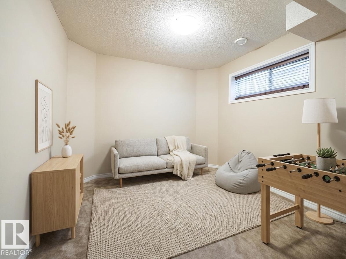 3233 21A AV NW - Image 40