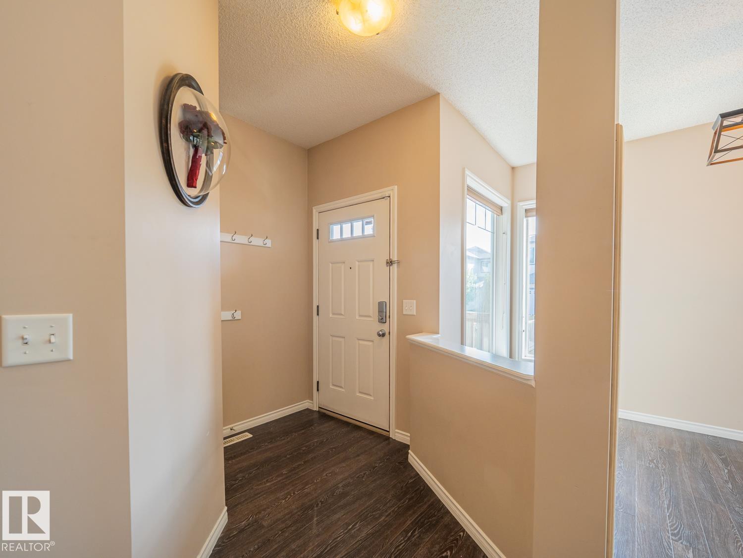3233 21A AV NW - Image 7