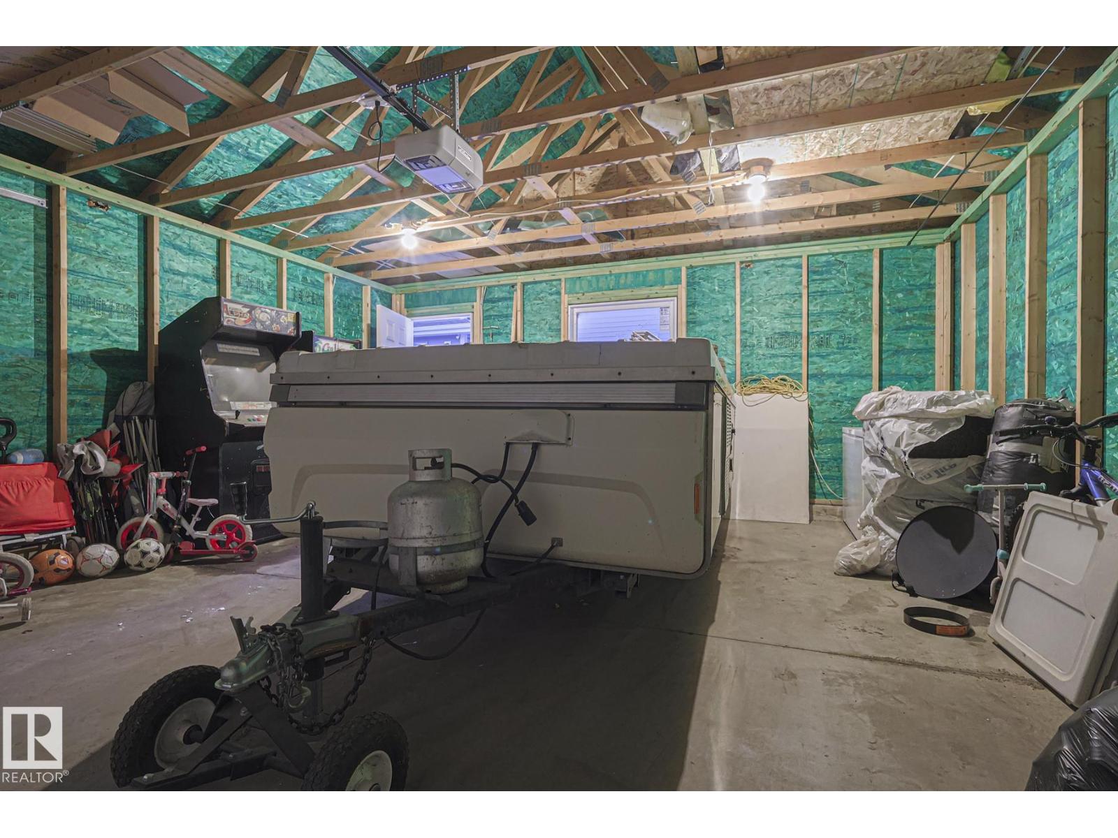 21971 91 AV NW - Image 16