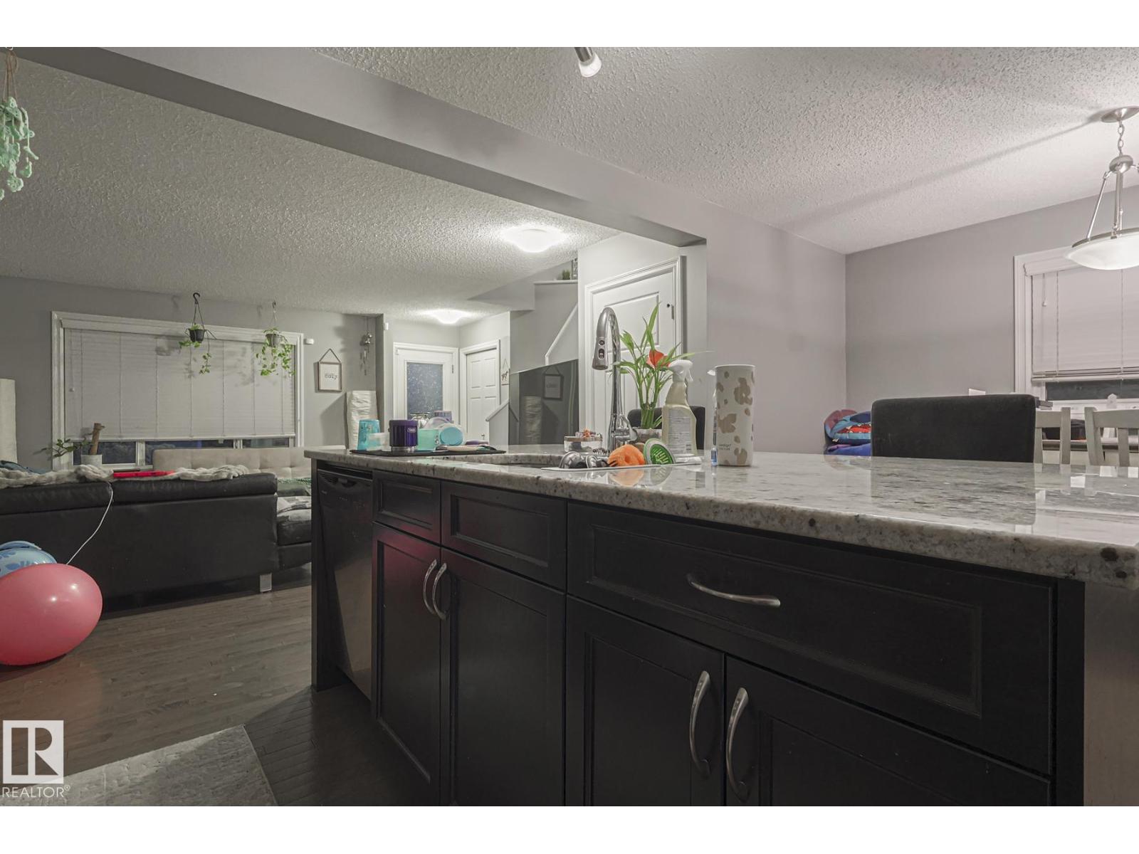 21971 91 AV NW - Image 27