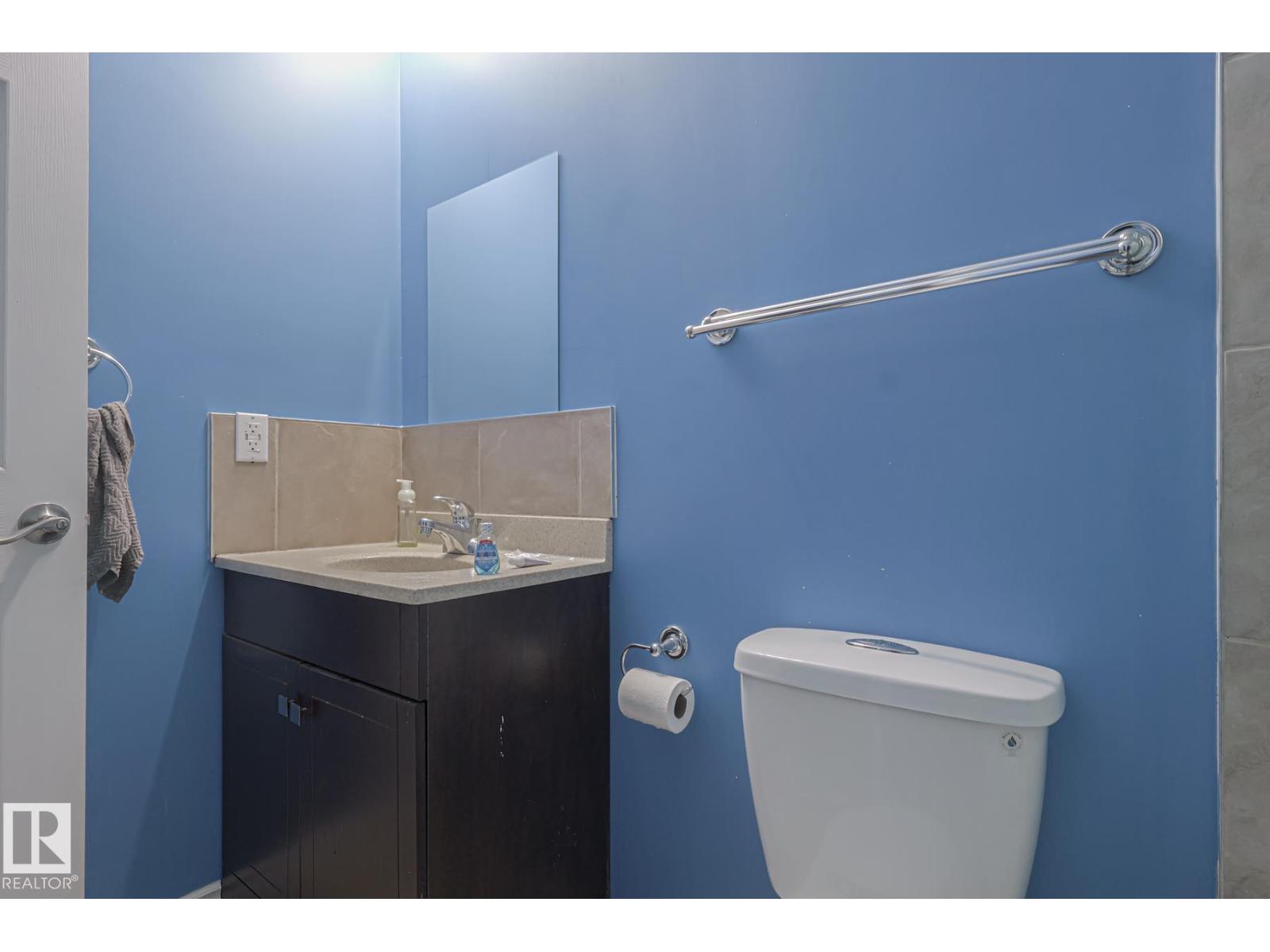 21971 91 AV NW - 36