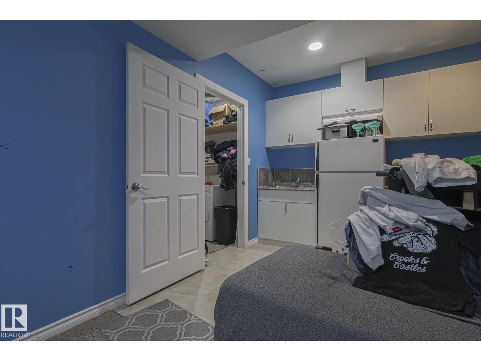 21971 91 AV NW - Image 39
