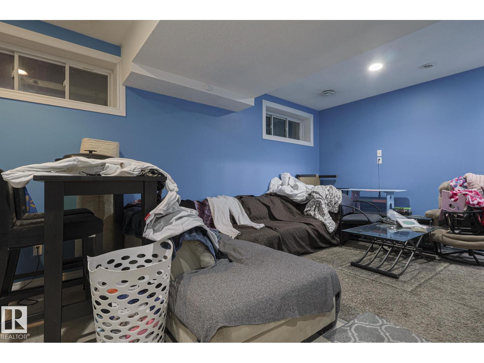 21971 91 AV NW - 41