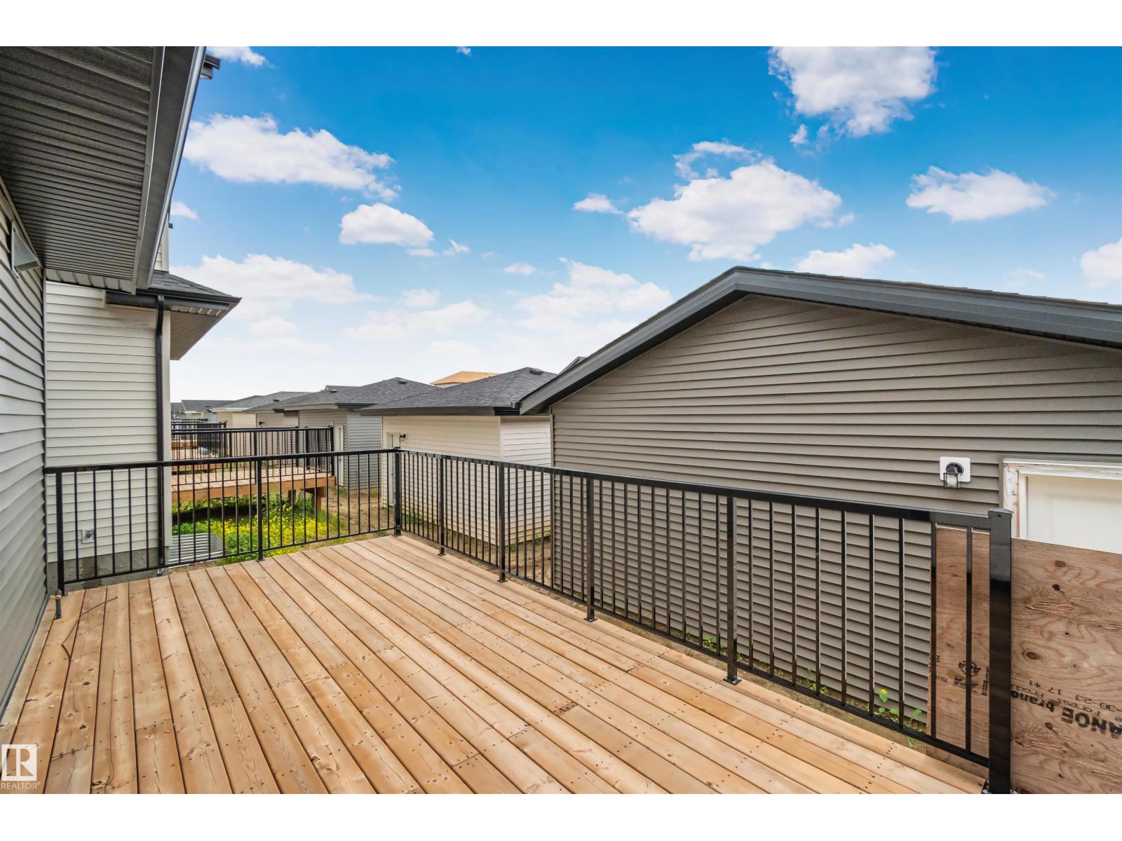 324 ROBERTS WD - Image 39