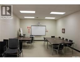 432 Main Street N, Moose Jaw, SK S6H3K2 Photo 24