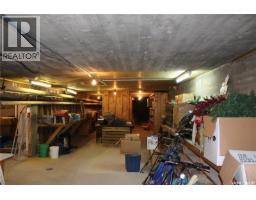 432 Main Street N, Moose Jaw, SK S6H3K2 Photo 31