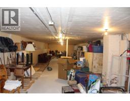 432 Main Street N, Moose Jaw, SK S6H3K2 Photo 33
