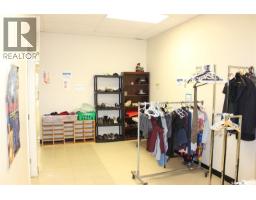 432 Main Street N, Moose Jaw, SK S6H3K2 Photo 36