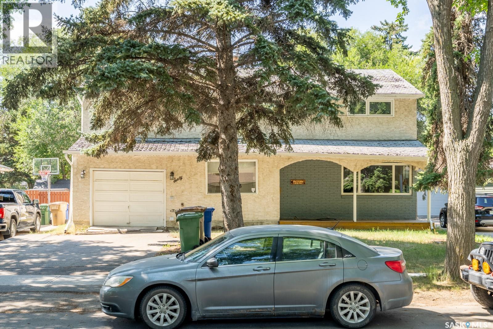 60 Dunning CRESCENT