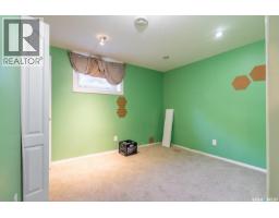 4pc Bathroom - 60 Dunning Crescent, Regina, SK S4S3W1 Photo 13