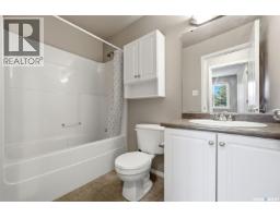 1242 Wessex Place, Regina, SK S4N7S2 Photo 14