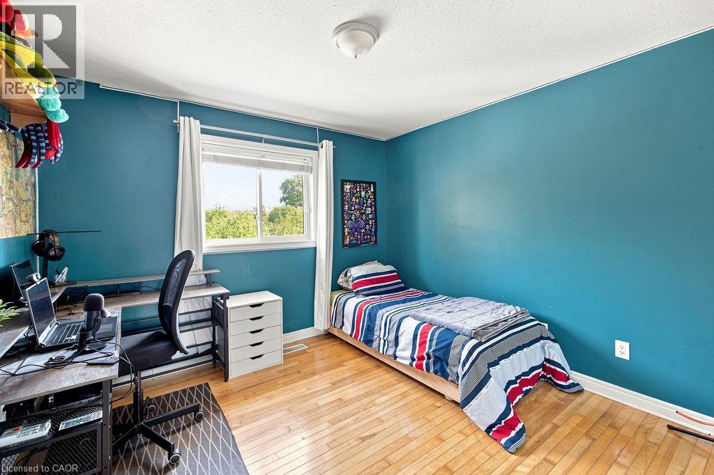 3999 AZALEA Crescent - Image 30