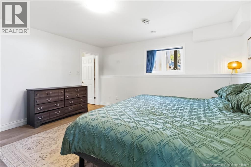 80 Third Avenue - 24