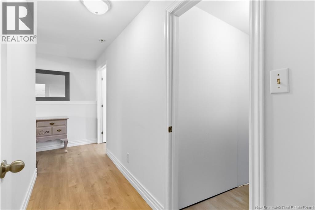 80 Third Avenue - 32