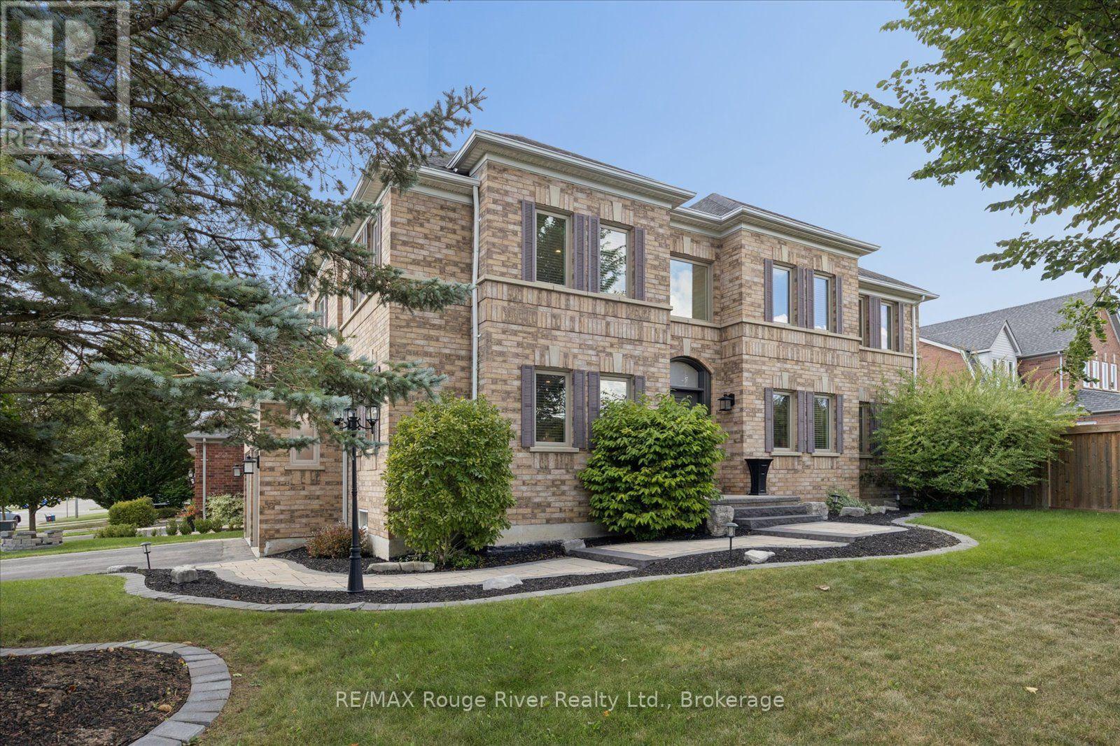 Property for sale at 10 WINDBREAK CRESCENT