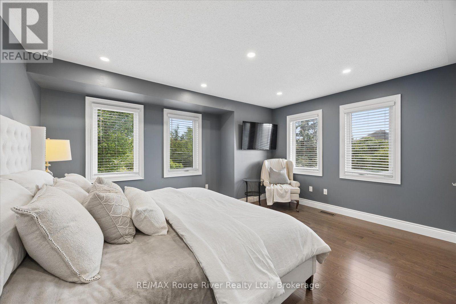 10 WINDBREAK CRESCENT - Image 27