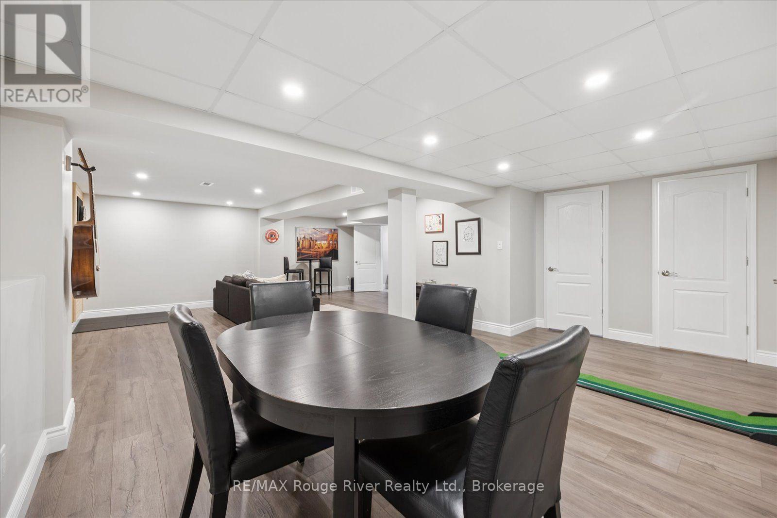 10 WINDBREAK CRESCENT - Image 45