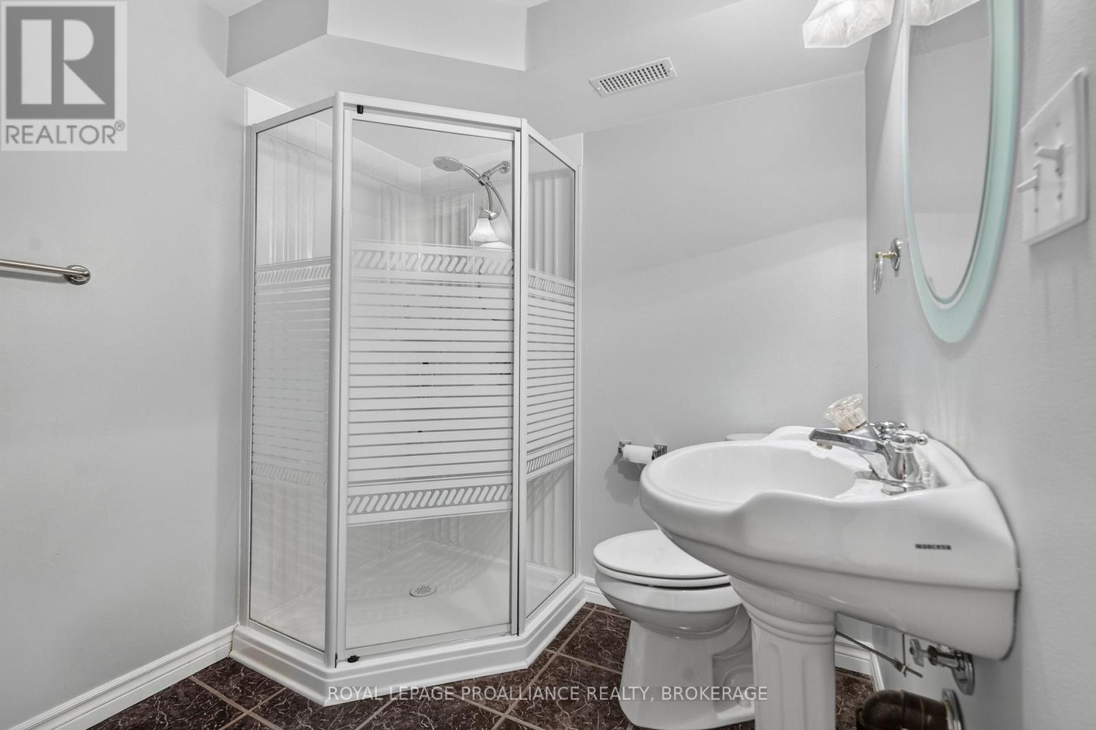86 ABBEY DAWN DRIVE - 33
