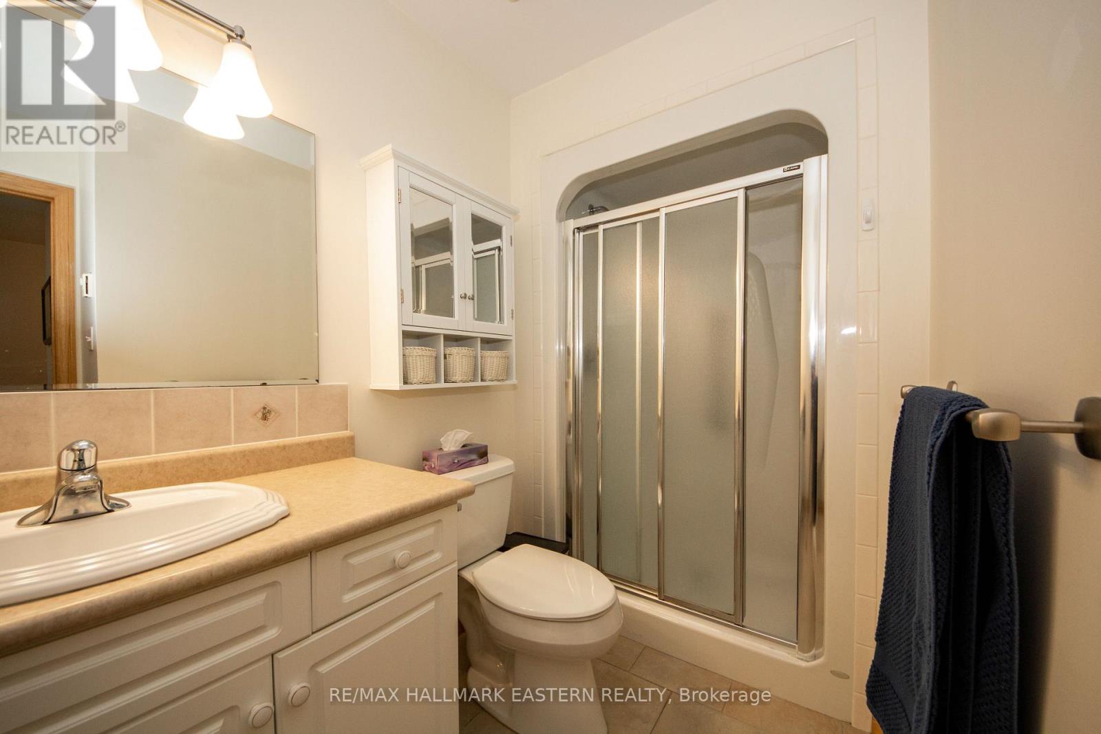 #202 878 ARMOUR ROAD - Image 10