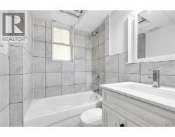 561 Parent Avenue, Windsor, ON N9A2C2 Photo 28
