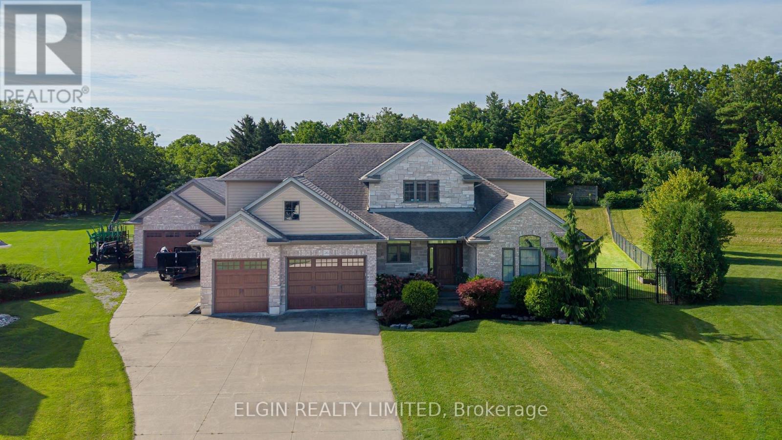26 BLOSSOM RIDGE - 1
