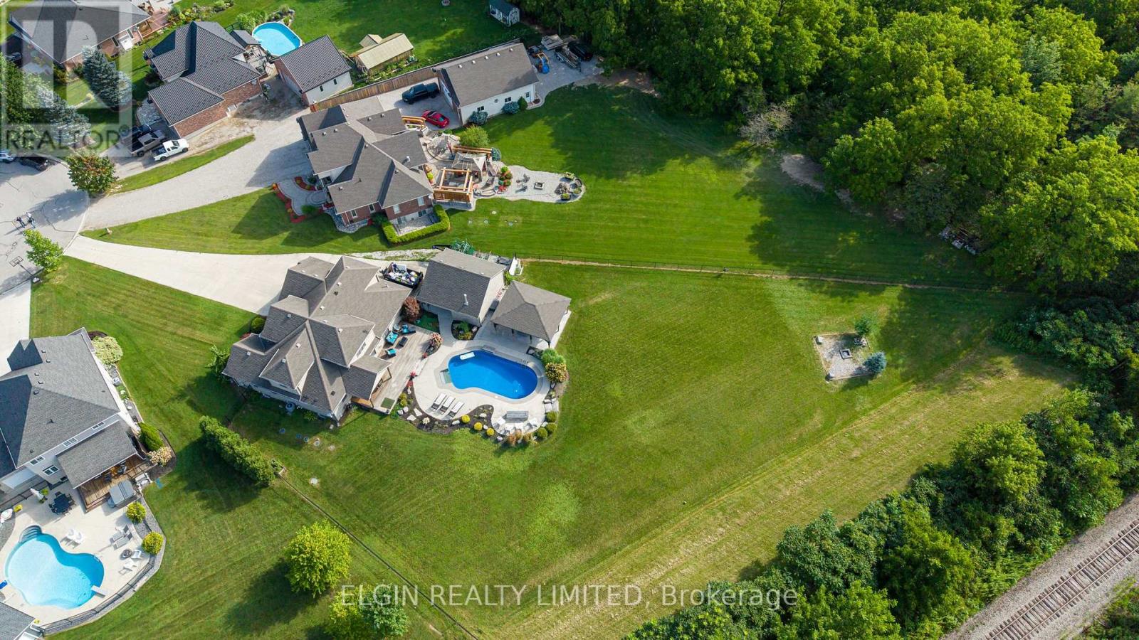 26 BLOSSOM RIDGE - Image 46