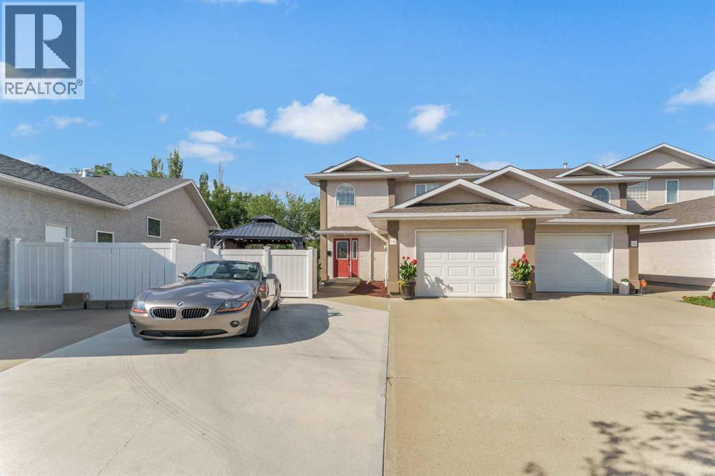 Property for sale at 1A Stonegate Crescent SE