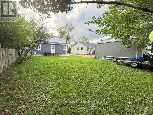 13 OAK STREET - Image 13