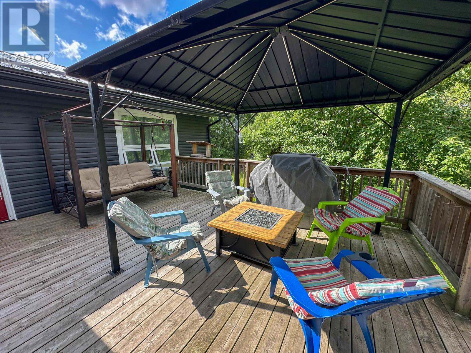 1261 Highway 105 HWY - 23