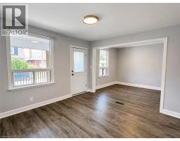 4pc Bathroom - 250 Weir Street N, Hamilton, ON L8H5G3 Photo 6