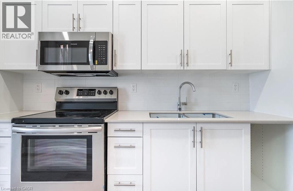 #2 104 WELLINGTON Street North, Hamilton, Ontario, L8R1N3, Hamilton, Ontario — photo 5 of 5