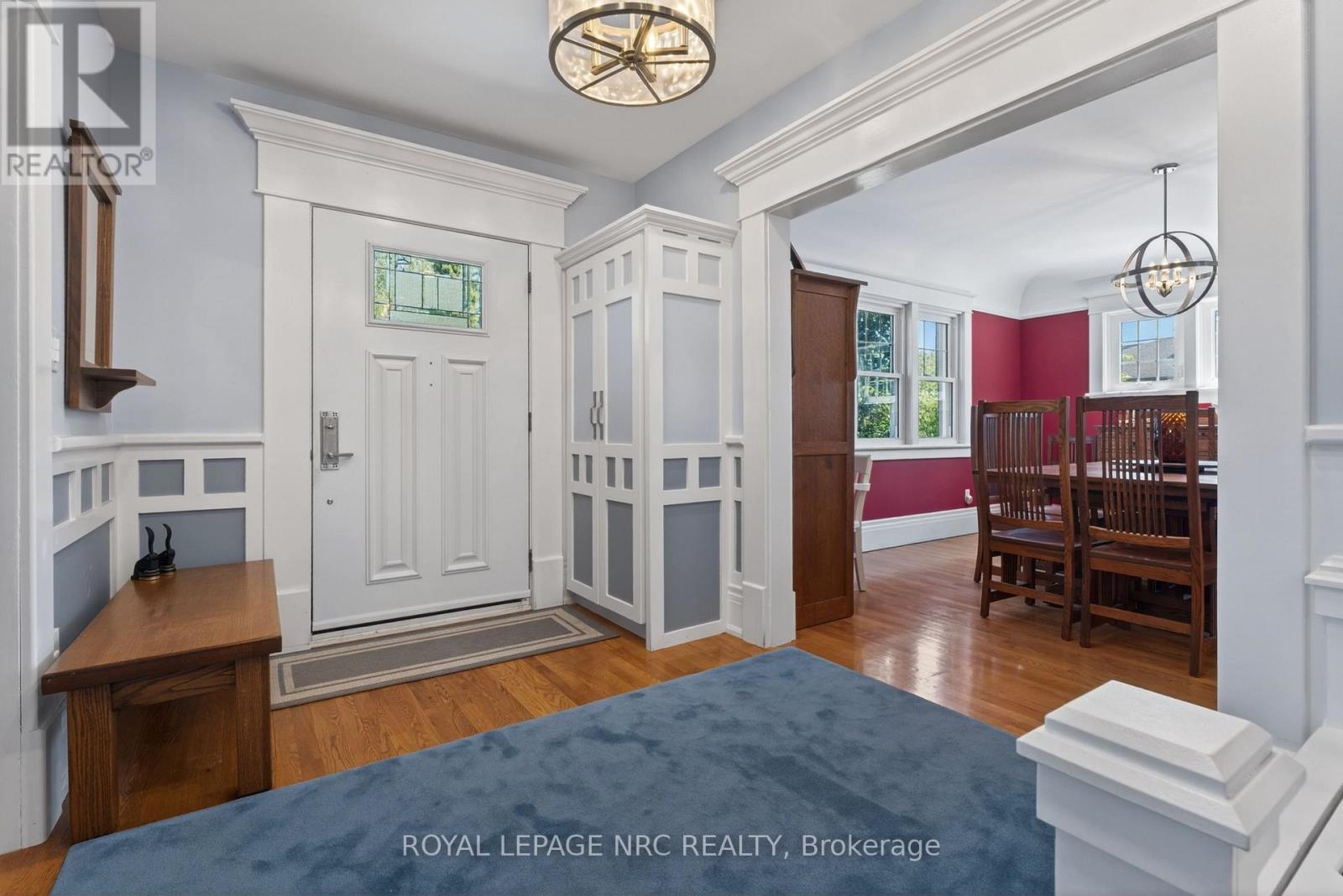 260 MAIN STREET E - 11