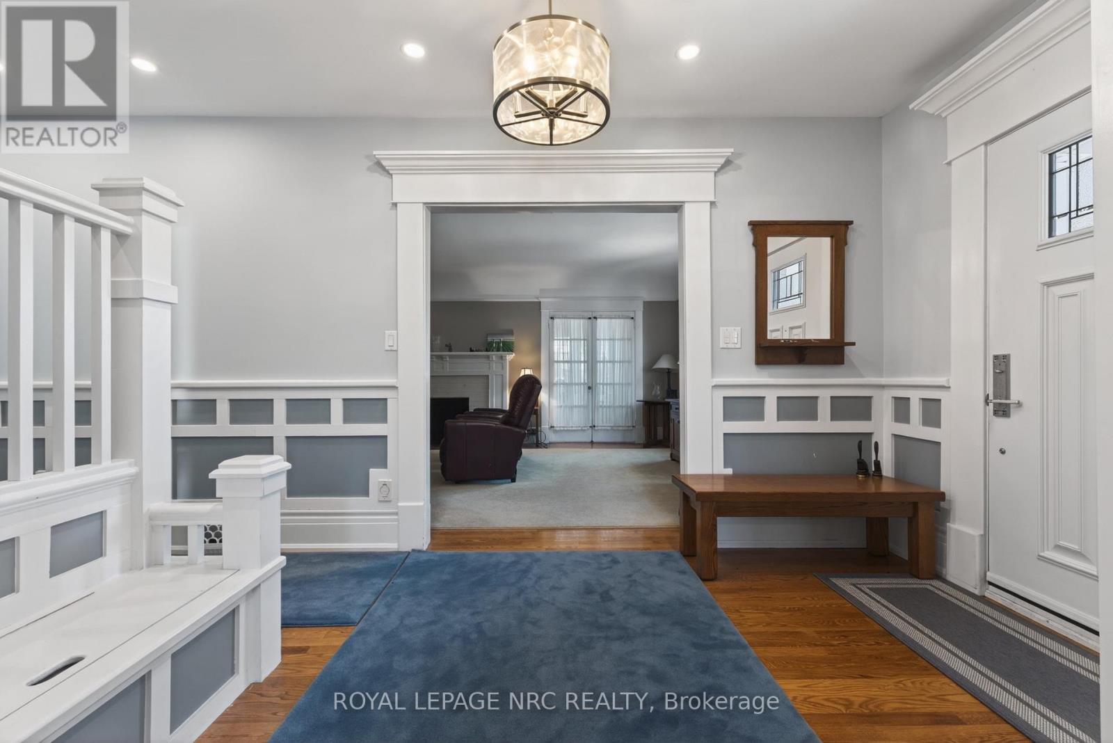 260 MAIN STREET E - 14